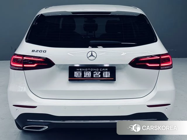 Mercedes-Benz Class B id 4215696 из Китая 16