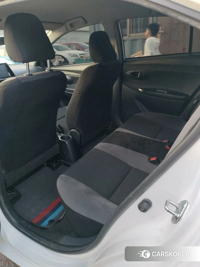 Toyota Vios 2023 Белый из Китая, фото 6