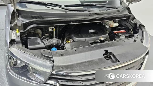 Hyundai The New Grand Starex id 3599161 из Кореи 16