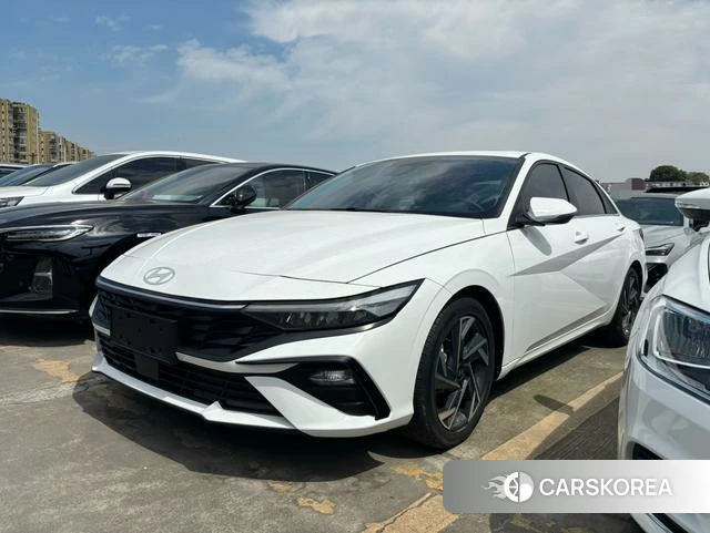 Hyundai Elantra id 4307453 из Китая 10