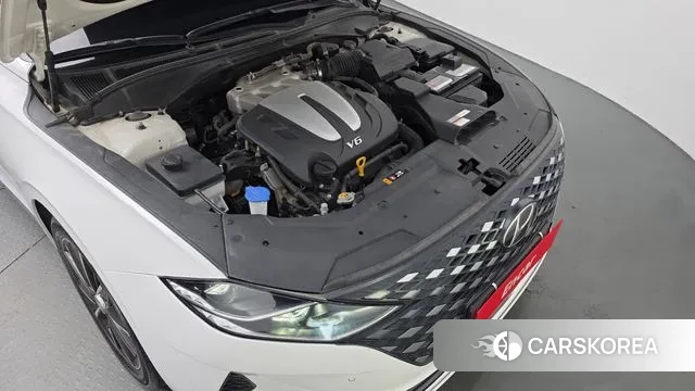 Hyundai The New Grandeur IG id 3018294 из Кореи 16