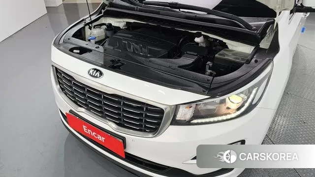 Kia The New Carnival id 3588305 из Кореи 16