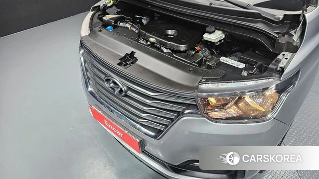 Hyundai The New Grand Starex id 3828804 из Кореи 16