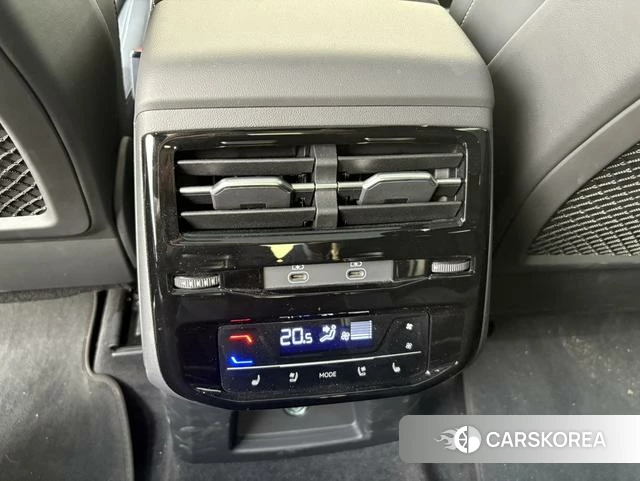 Audi Q6 id 4259321 из Китая 13