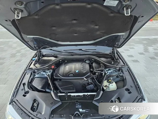 BMW 5 Series (G30) id 3397120 из Кореи 16