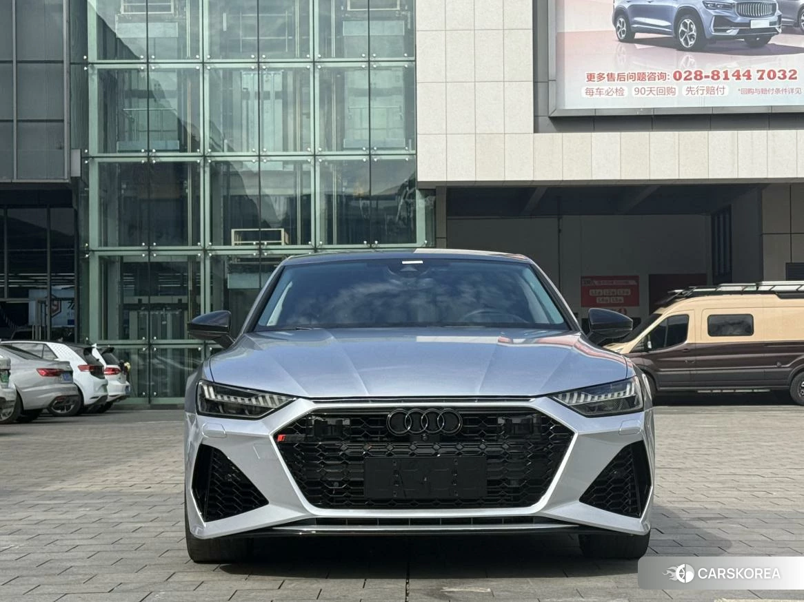 Audi A7 2022 Черный из Китая, фото 6