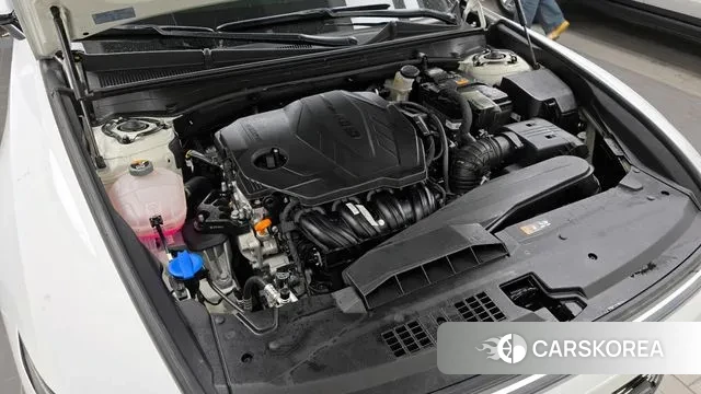 Hyundai Grandeur (GN7) id 3517946 из Кореи 16