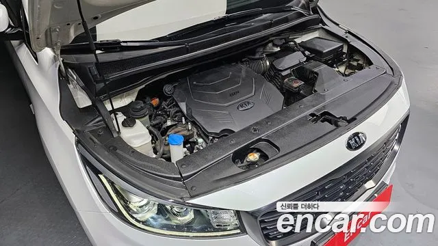 Kia The New Carnival id 2718132 из Кореи 16