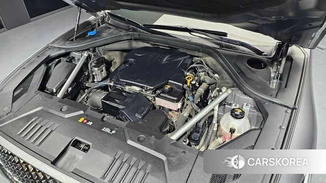 Genesis GV70 id 4232000 из Кореи 16