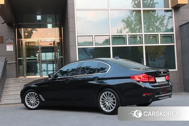 BMW 5 Series (G30) id 3344544 из Кореи 16