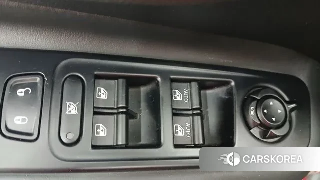 Jeep Renegade id 3789227 из Кореи 16