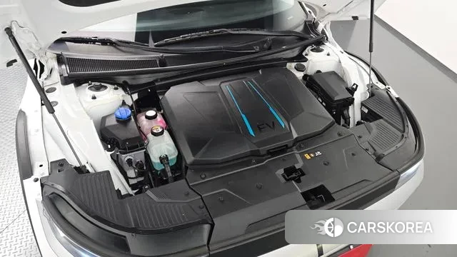 Hyundai Ionic 5 id 3384666 из Кореи 16