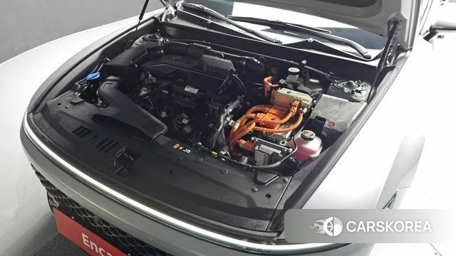 Hyundai Grandeur Hybrid (GN7) id 4602772 из Кореи 16