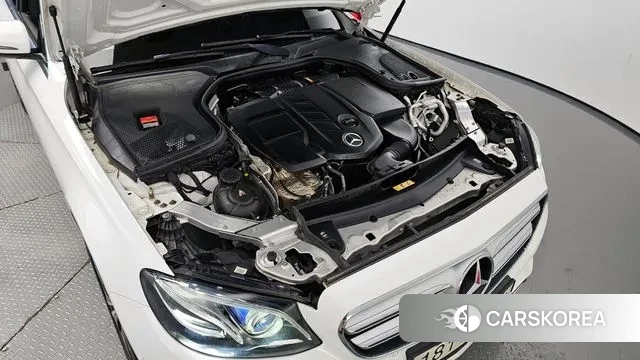 Mercedes-Benz E-Class W213 id 2999791 из Кореи 16