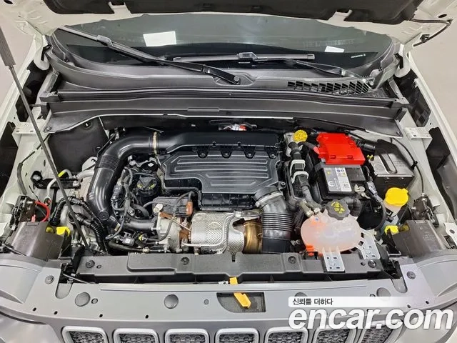 Jeep Renegade id 2949437 из Кореи 16