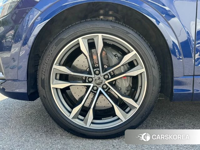 Audi SQ8 (4M) id 4642073 из Кореи 14
