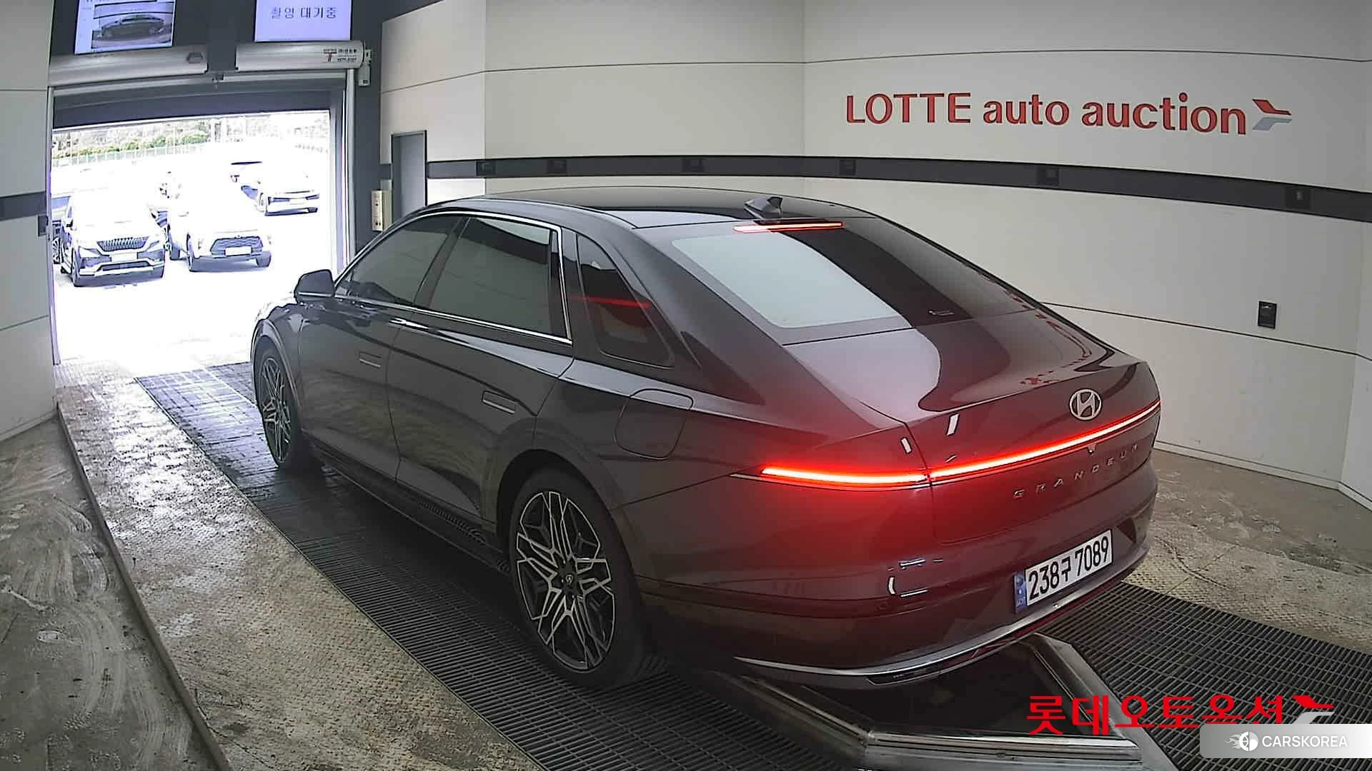 Hyundai Grandeur Hybrid id 3869289 из Кореи 34