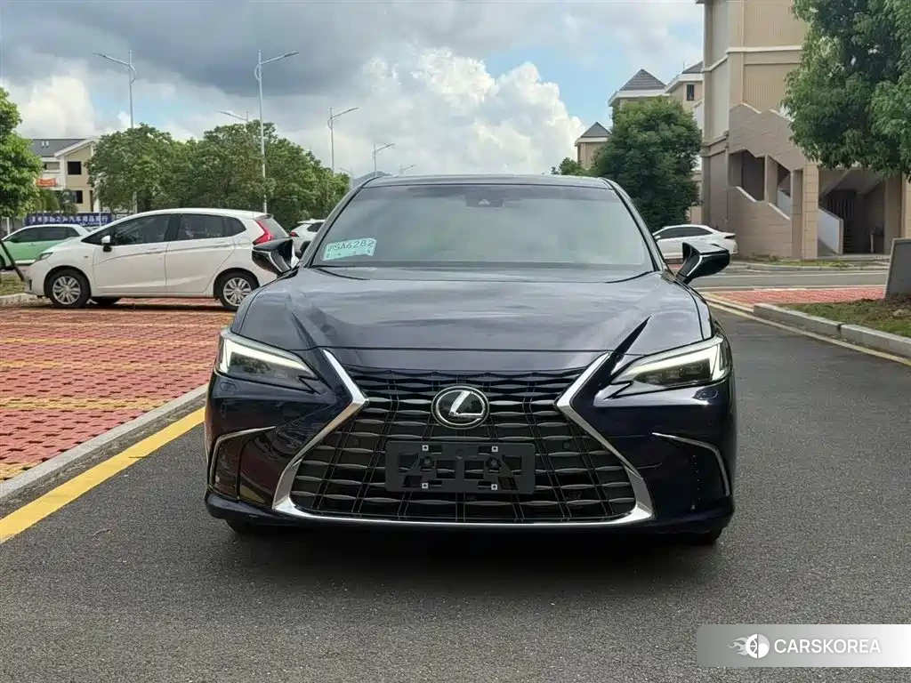 Lexus ES 2025 Черный из Китая, фото 6