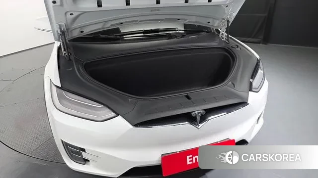 Tesla Model X id 3344333 из Кореи 16