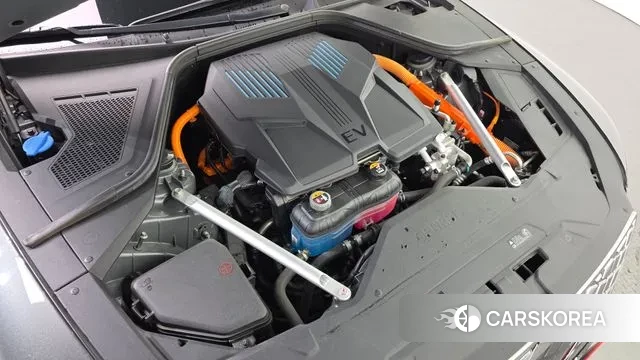 Genesis Electrified G80 (RG3) id 3726304 из Кореи 16