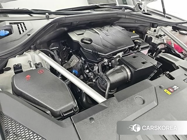 Genesis GV70 2025 Белый из Кореи, фото 6