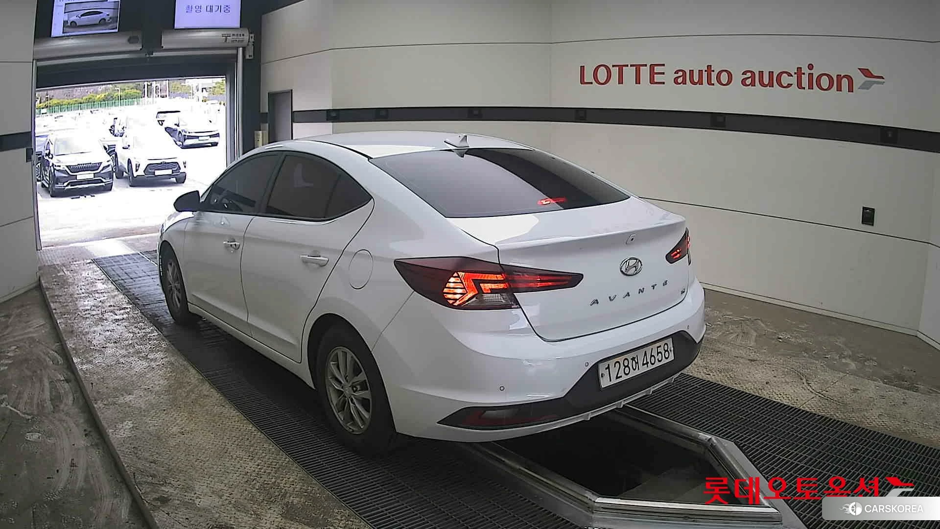 Hyundai Avante id 3869275 из Кореи 33