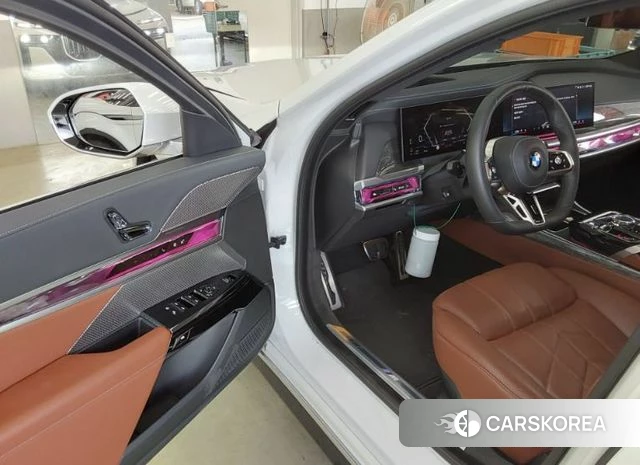 BMW 7 Series (G70) id 4691583 из Кореи 15