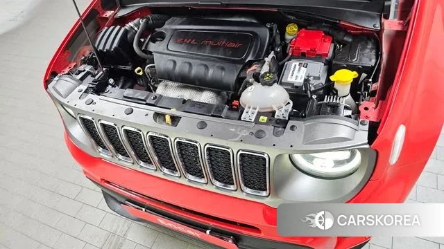 Jeep Renegade id 3607282 из Кореи 16