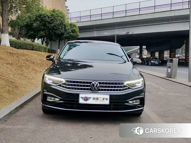 Volkswagen Magotan id 4278288 из Китая 7