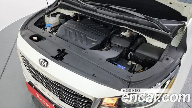 Kia The New Carnival id 2446744 из Кореи 16