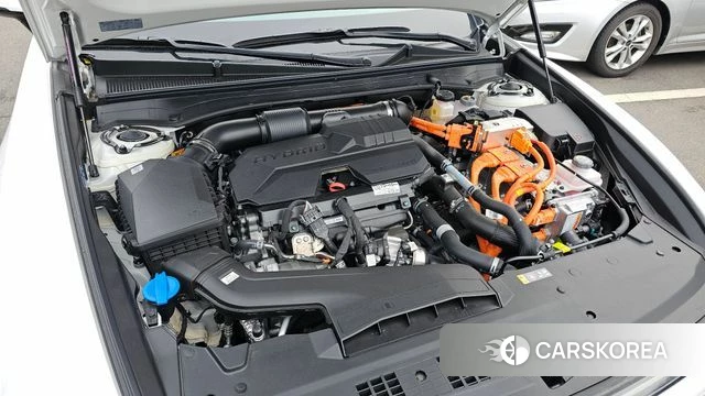 Hyundai Grandeur Hybrid (GN7) id 3876479 из Кореи 16