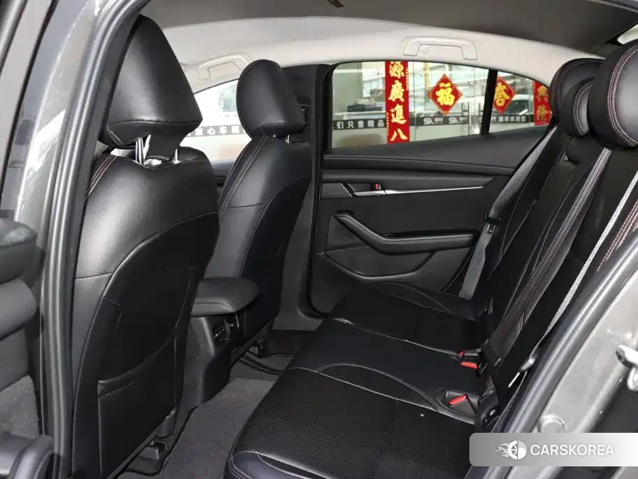 Mazda 3 id 4681090 из Китая 15