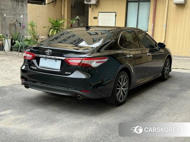 Toyota Camry id 4220901 из Китая 10