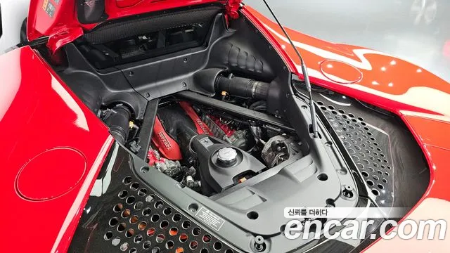 Ferrari SF90 Stradale id 2570734 из Кореи 16