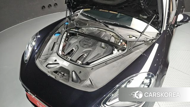 Porsche Panamera (971) id 4443049 из Кореи 30
