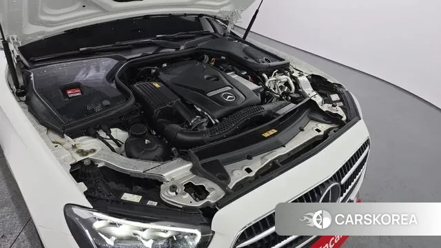 Mercedes-Benz E-Class W213 id 3646243 из Кореи 16