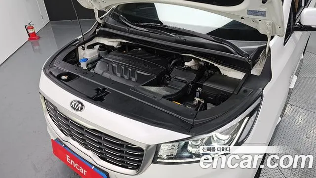 Kia The New Carnival id 2350228 из Кореи 16