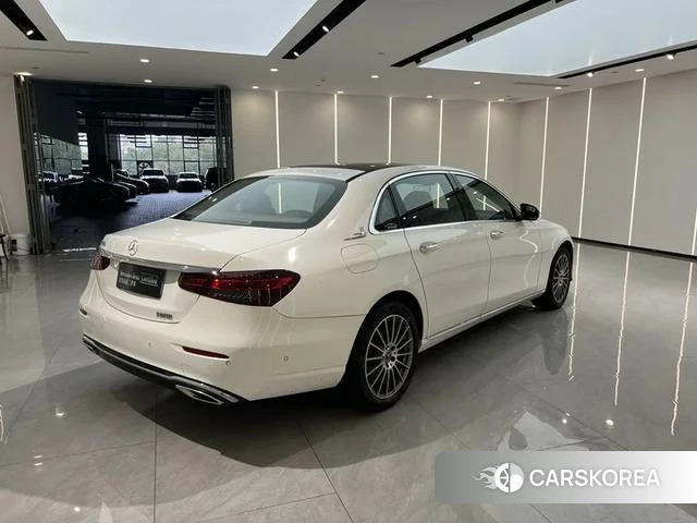 Mercedes-Benz E-class id 4265642 из Китая 11