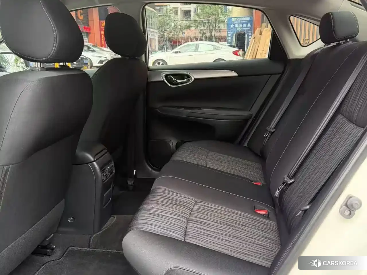 Nissan Sylphy 2023 Белый из Китая, фото 6