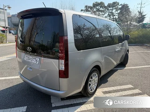 Hyundai Staria id 2593457 из Кореи 16