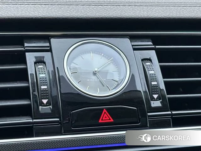 Volkswagen Huiang id 4240583 из Китая 9