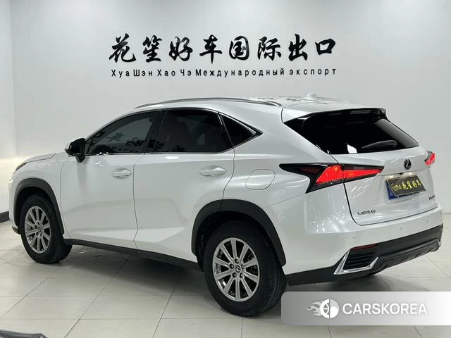 Lexus NX id 4207816 из Китая 17