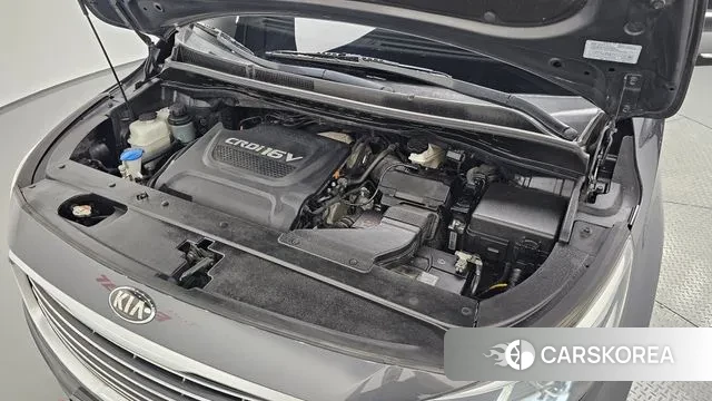 Kia All New Carnival id 2991372 из Кореи 15