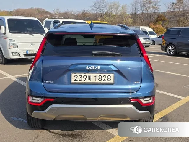 Kia Di Ol Nu Niro id 3483367 из Кореи 16