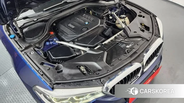 BMW 5 Series (G30) id 3647404 из Кореи 16