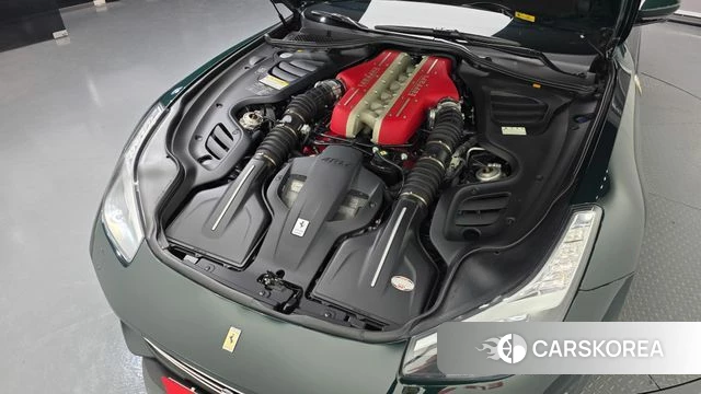 Ferrari GTC4 Russo id 3955281 из Кореи 16