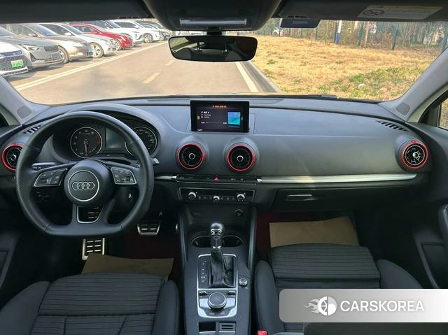 Audi A3 2019 Темно-серый из Китая, фото 6