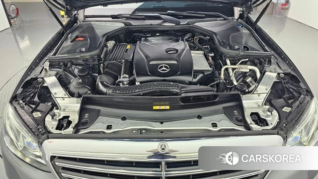 Mercedes-Benz E-Class W213 id 4496679 из Кореи 28