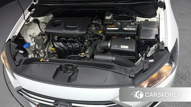 Hyundai Avante AD id 3742964 из Кореи 16