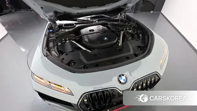 BMW 7 Series (G70) id 3544973 из Кореи 16